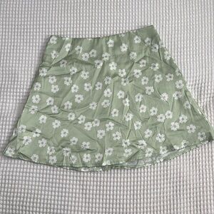 Princess Polly Green Skirt with White Flowers